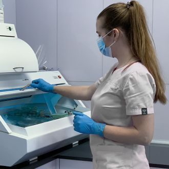 Сучасна стоматологічна клініка КОНС в місті Київ на борщагівці